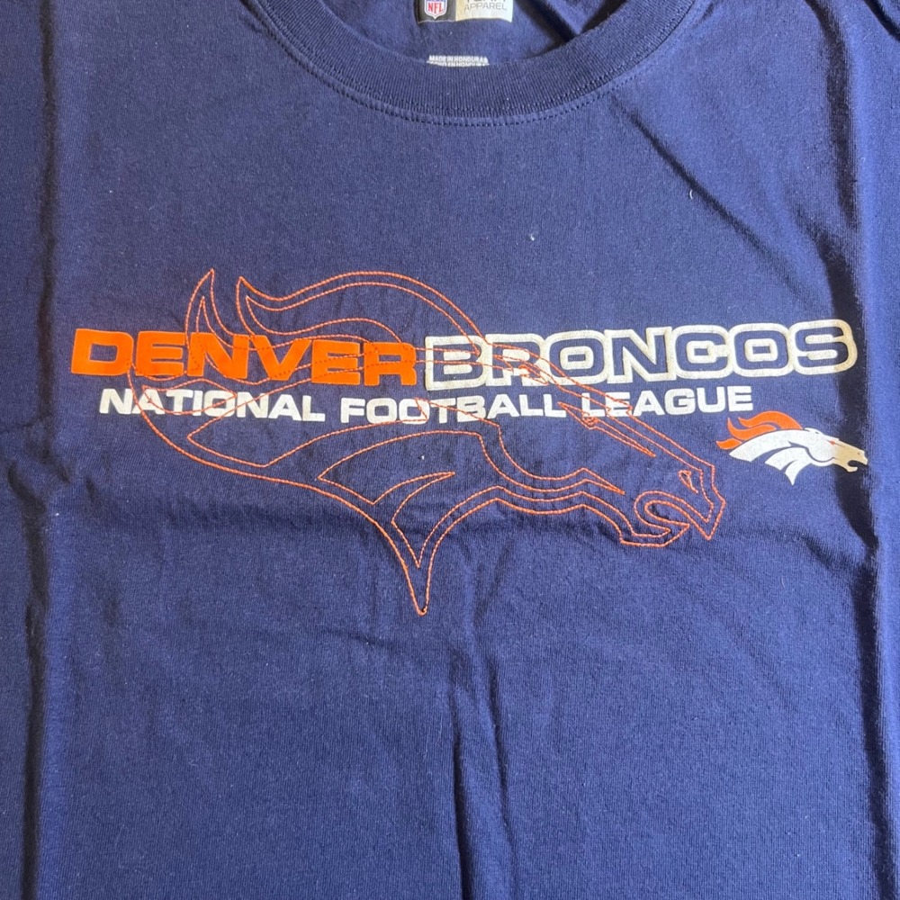 NFL Team Apparel Denver Broncos T-Shirt Mens XL Navy Blue Graphic Short Sleeve - Picture 2 of 6